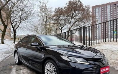 Toyota Camry, 2019 год, 2 600 000 рублей, 1 фотография