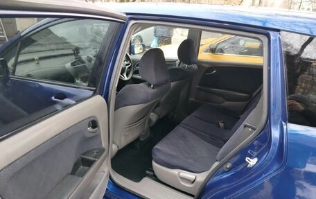 Honda Stream II, 2010 год, 1 200 000 рублей, 4 фотография