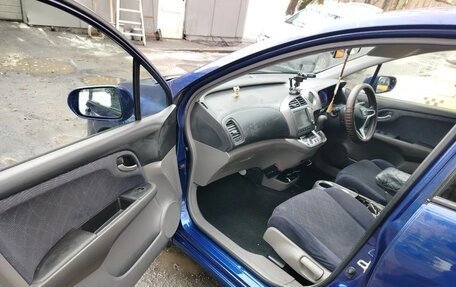 Honda Stream II, 2010 год, 1 200 000 рублей, 14 фотография