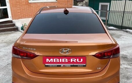 Hyundai Solaris II рестайлинг, 2017 год, 1 350 000 рублей, 2 фотография