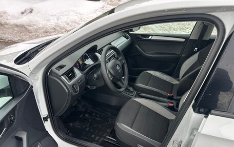 Skoda Rapid I, 2019 год, 1 550 000 рублей, 5 фотография