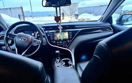 Toyota Camry, 2019 год, 2 920 000 рублей, 12 фотография