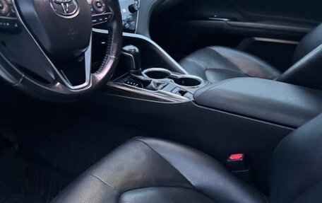 Toyota Camry, 2019 год, 2 920 000 рублей, 9 фотография