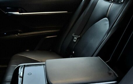 Toyota Camry, 2019 год, 2 920 000 рублей, 16 фотография