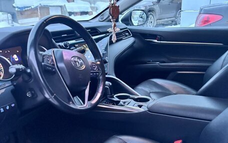 Toyota Camry, 2019 год, 2 920 000 рублей, 14 фотография