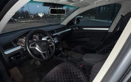 Skoda Superb III рестайлинг, 2011 год, 890 000 рублей, 5 фотография