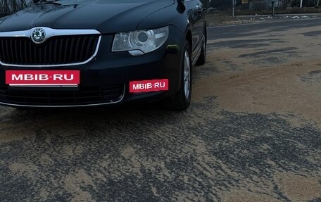 Skoda Superb III рестайлинг, 2011 год, 890 000 рублей, 2 фотография