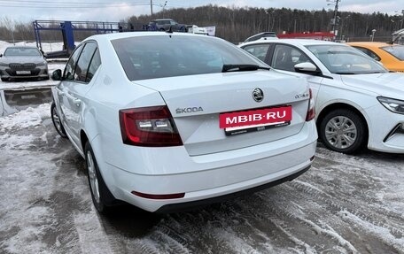 Skoda Octavia, 2019 год, 1 895 000 рублей, 4 фотография