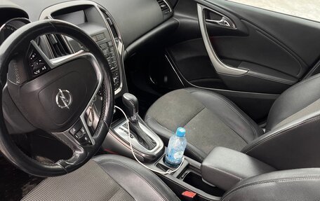 Opel Astra J, 2011 год, 800 000 рублей, 10 фотография