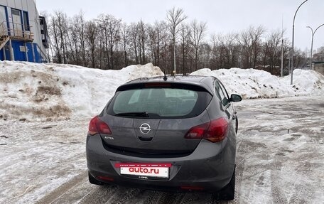 Opel Astra J, 2011 год, 800 000 рублей, 6 фотография