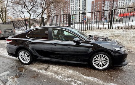 Toyota Camry, 2019 год, 2 600 000 рублей, 5 фотография