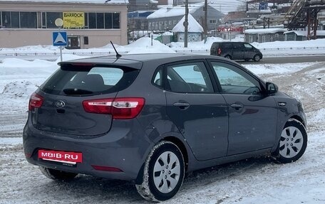 KIA Rio III рестайлинг, 2013 год, 700 000 рублей, 2 фотография