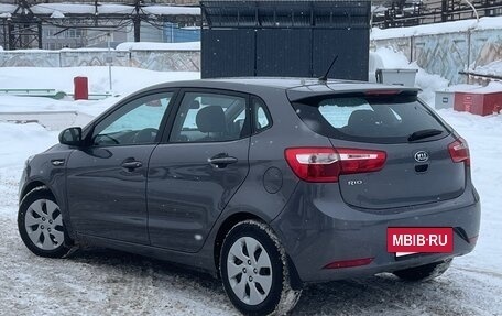 KIA Rio III рестайлинг, 2013 год, 700 000 рублей, 4 фотография