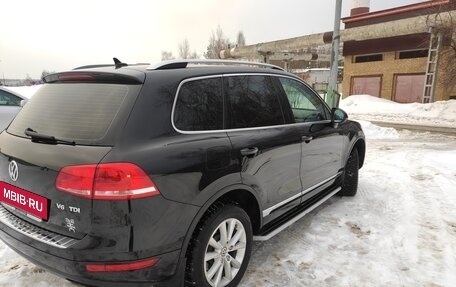 Volkswagen Touareg III, 2011 год, 2 050 000 рублей, 18 фотография