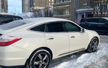 Honda Crosstour I рестайлинг, 2011 год, 950 000 рублей, 5 фотография