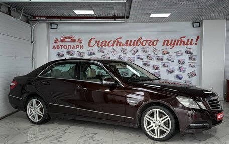 Mercedes-Benz E-Класс, 2011 год, 1 629 000 рублей, 1 фотография