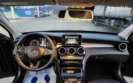 Mercedes-Benz C-Класс, 2018 год, 1 800 000 рублей, 8 фотография