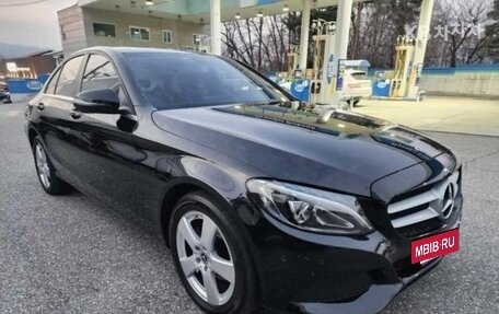 Mercedes-Benz C-Класс, 2018 год, 1 800 000 рублей, 2 фотография
