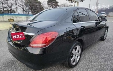 Mercedes-Benz C-Класс, 2018 год, 1 800 000 рублей, 4 фотография