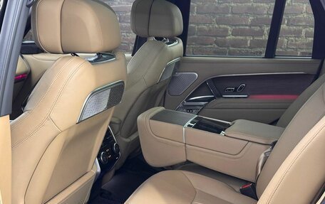 Land Rover Range Rover IV рестайлинг, 2024 год, 22 000 000 рублей, 12 фотография