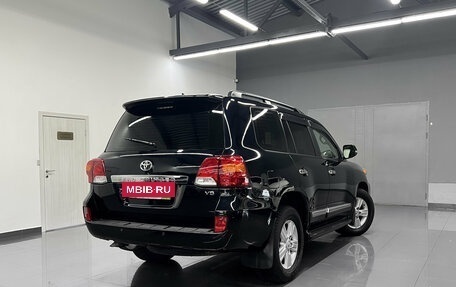 Toyota Land Cruiser 200, 2013 год, 3 395 000 рублей, 2 фотография