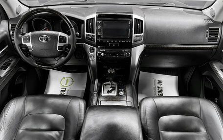 Toyota Land Cruiser 200, 2013 год, 3 395 000 рублей, 10 фотография