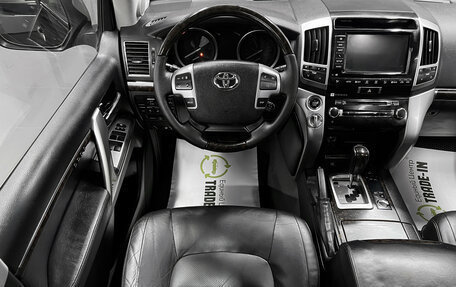 Toyota Land Cruiser 200, 2013 год, 3 395 000 рублей, 11 фотография