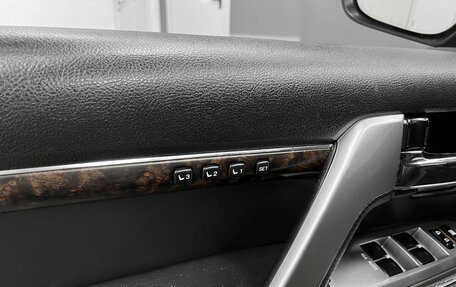 Toyota Land Cruiser 200, 2013 год, 3 395 000 рублей, 21 фотография