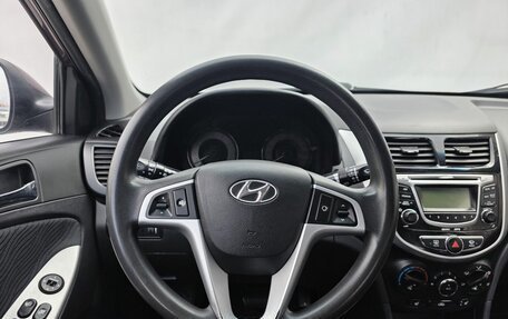 Hyundai Solaris II рестайлинг, 2011 год, 840 000 рублей, 12 фотография