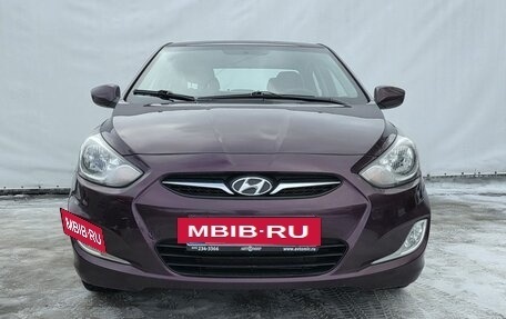 Hyundai Solaris II рестайлинг, 2011 год, 840 000 рублей, 2 фотография
