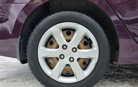 Hyundai Solaris II рестайлинг, 2011 год, 840 000 рублей, 18 фотография