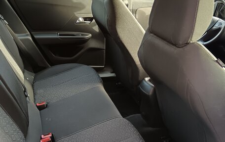 Opel Mokka, 2021 год, 2 090 000 рублей, 10 фотография