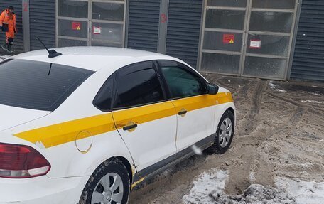 Volkswagen Polo VI (EU Market), 2018 год, 465 000 рублей, 4 фотография