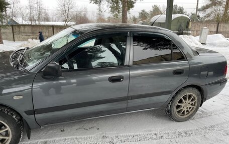 Mitsubishi Carisma I, 2003 год, 265 000 рублей, 5 фотография