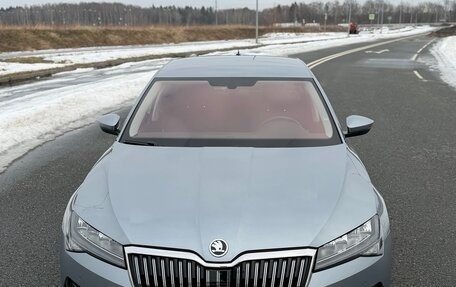 Skoda Superb III рестайлинг, 2021 год, 2 100 000 рублей, 15 фотография