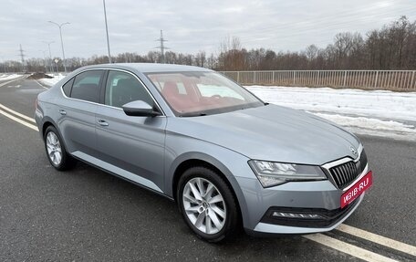 Skoda Superb III рестайлинг, 2021 год, 2 100 000 рублей, 4 фотография