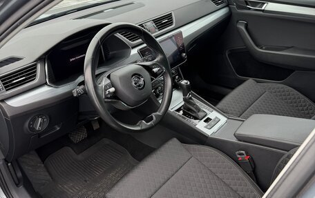 Skoda Superb III рестайлинг, 2021 год, 2 100 000 рублей, 20 фотография