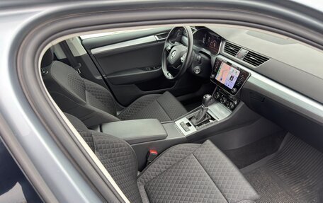 Skoda Superb III рестайлинг, 2021 год, 2 100 000 рублей, 26 фотография