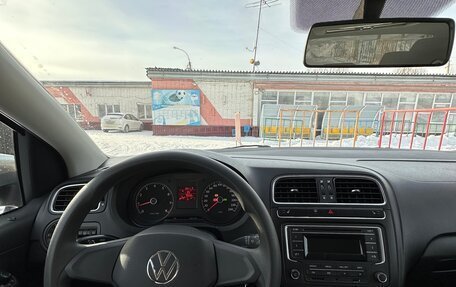 Volkswagen Polo VI (EU Market), 2010 год, 950 000 рублей, 12 фотография