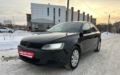 Volkswagen Jetta VI, 2011 год, 950 000 рублей, 3 фотография