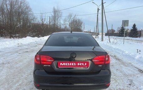 Volkswagen Jetta VI, 2011 год, 950 000 рублей, 6 фотография