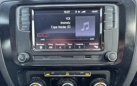 Volkswagen Jetta VI, 2011 год, 950 000 рублей, 22 фотография