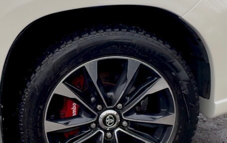 Toyota Land Cruiser 200, 2014 год, 4 100 000 рублей, 6 фотография