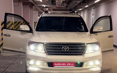 Toyota Land Cruiser 200, 2014 год, 4 100 000 рублей, 7 фотография