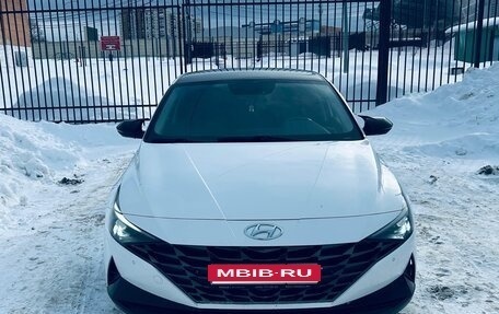 Hyundai Elantra, 2020 год, 1 799 000 рублей, 2 фотография