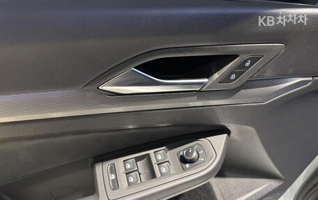 Volkswagen Golf VIII, 2025 год, 3 350 000 рублей, 11 фотография