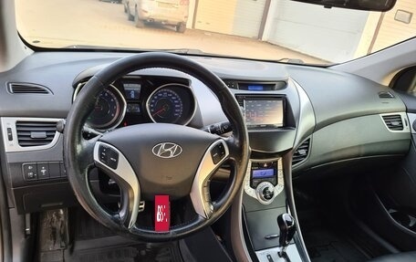 Hyundai Elantra V, 2011 год, 885 000 рублей, 10 фотография