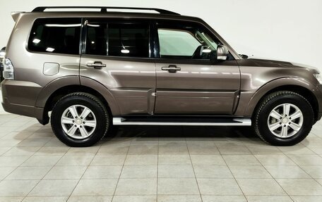 Mitsubishi Pajero IV, 2012 год, 2 324 000 рублей, 4 фотография