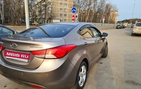 Hyundai Elantra V, 2011 год, 885 000 рублей, 4 фотография