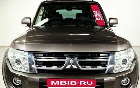 Mitsubishi Pajero IV, 2012 год, 2 324 000 рублей, 2 фотография